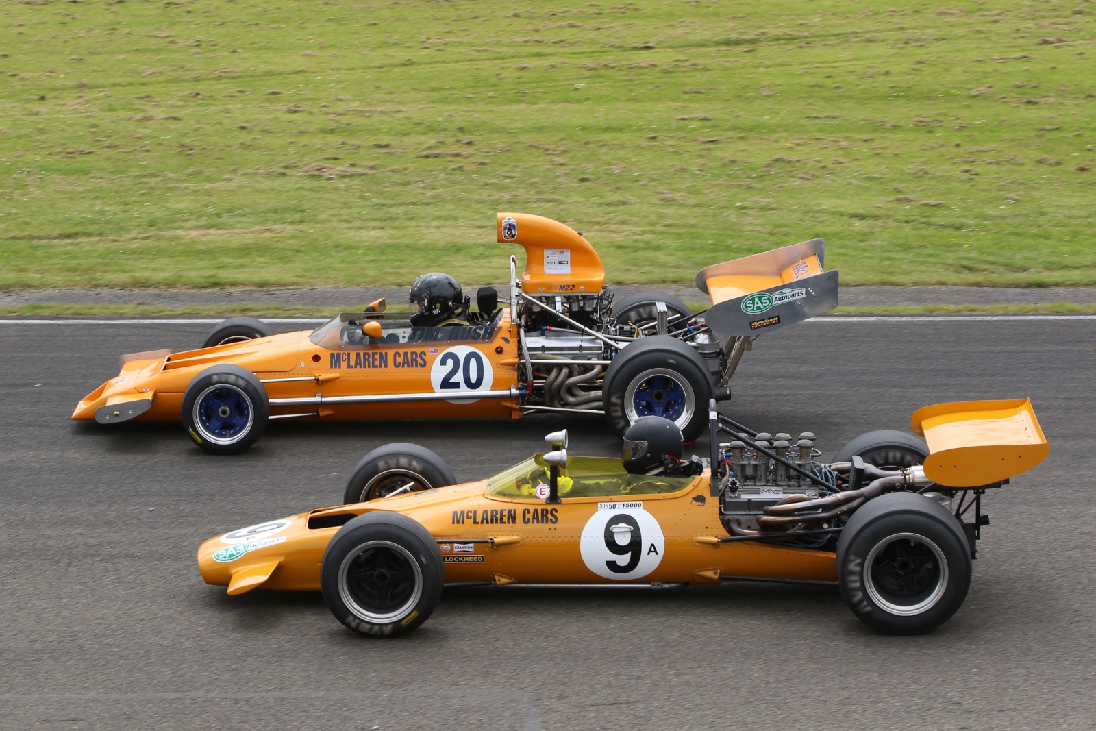 Record Mclaren F5000 Entry At Circuit Named To Honour Nz Motor Racing Great